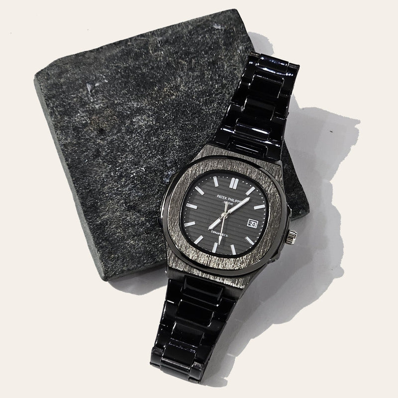 Patek Philippe Nautilus Quartz Chain Watch - Black Chain & Black Dial - Watches