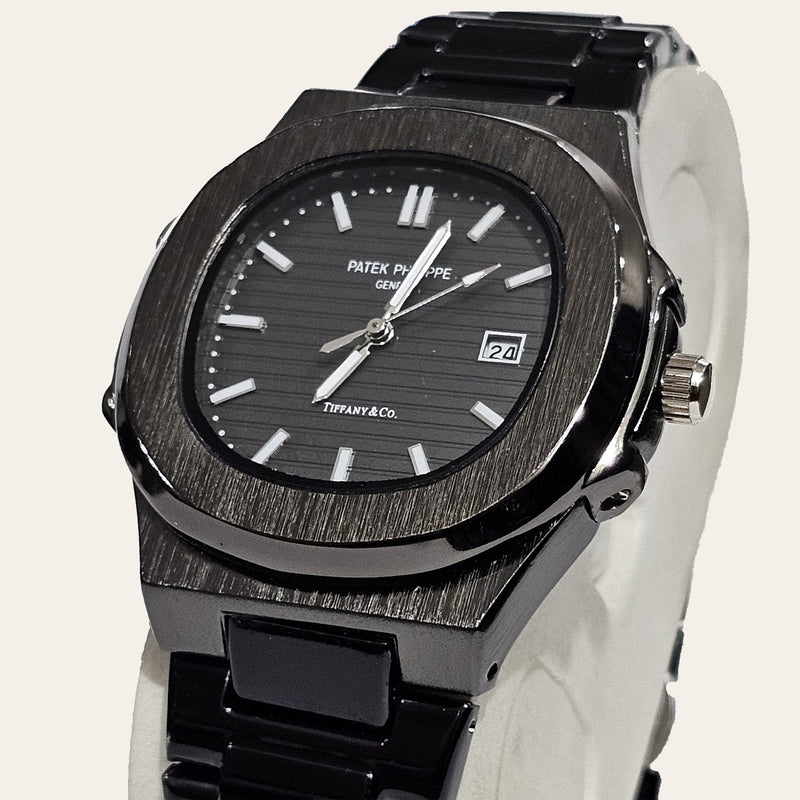 Patek Philippe Nautilus Quartz Chain Watch - Black Chain & Black Dial - Watches